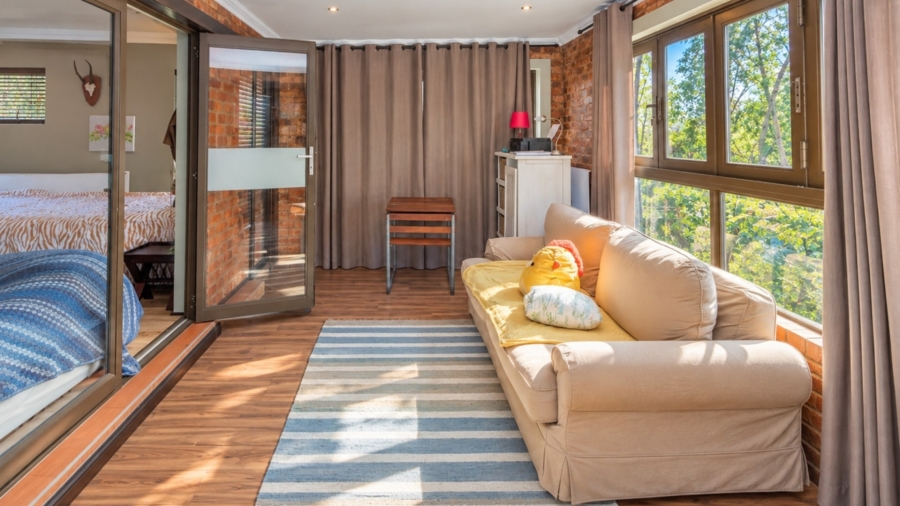 5 Bedroom Property for Sale in Xanadu Nature Estate North West